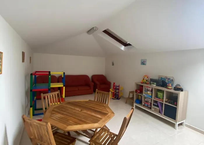 Holiday home Altinho Do Oeste